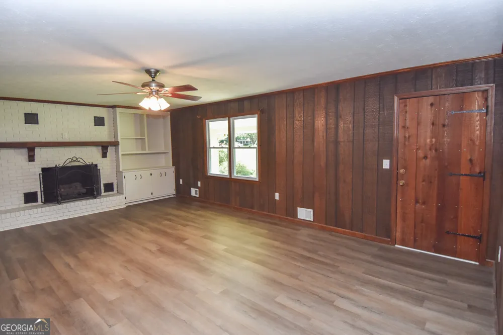 12394 Ga Highway 109 Meansville, GA 30256