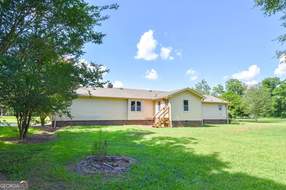 12394 Ga Highway 109 Meansville, GA 30256