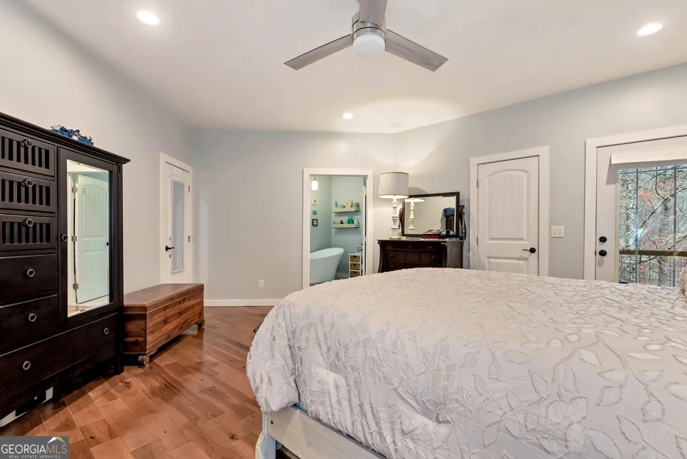 812 Covecrest DR Tiger, GA 30576