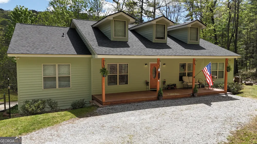 812 Covecrest DR Tiger, GA 30576