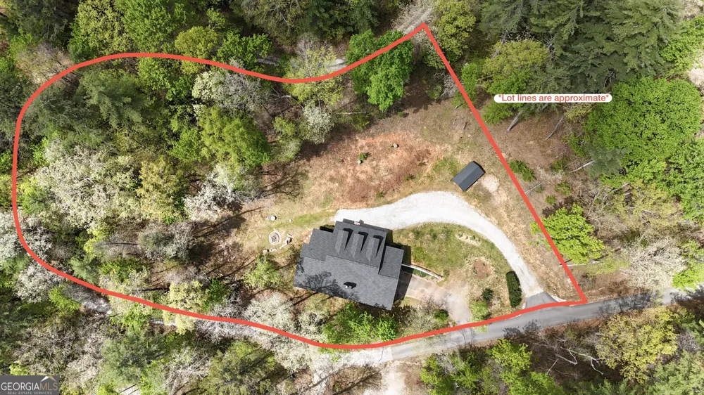 812 Covecrest DR Tiger, GA 30576