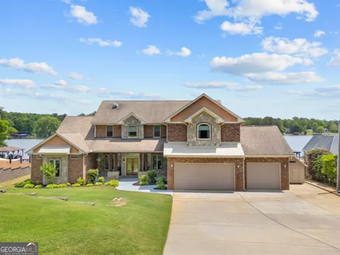 122 Bell RD