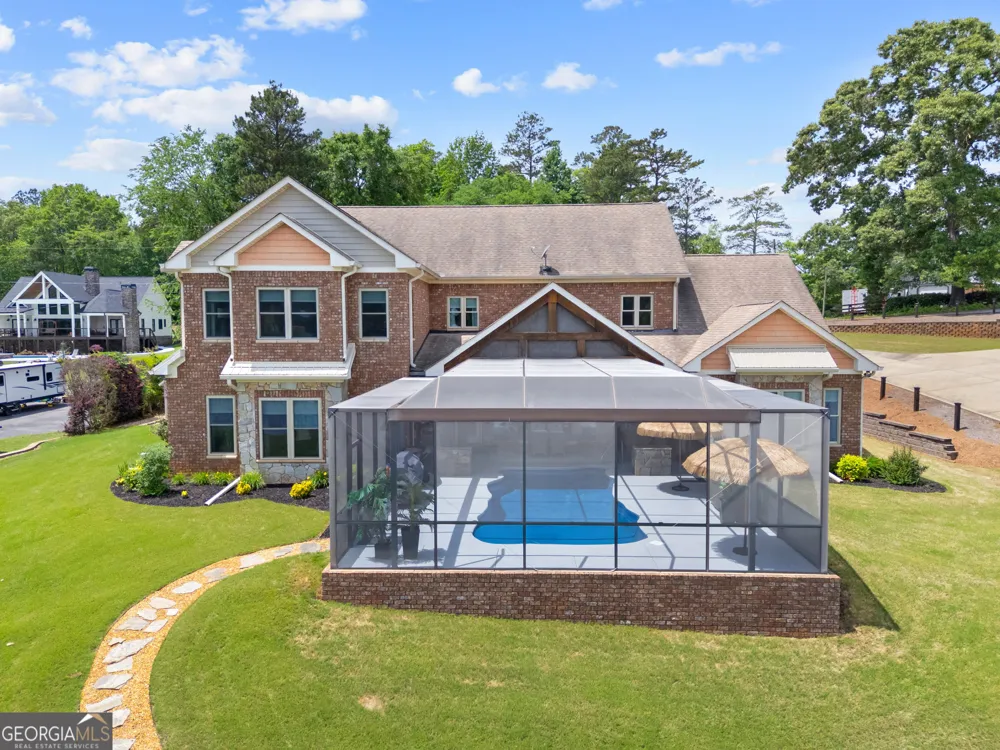 122 Bell RD Jackson, GA 30233
