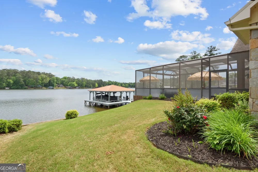 122 Bell RD Jackson, GA 30233
