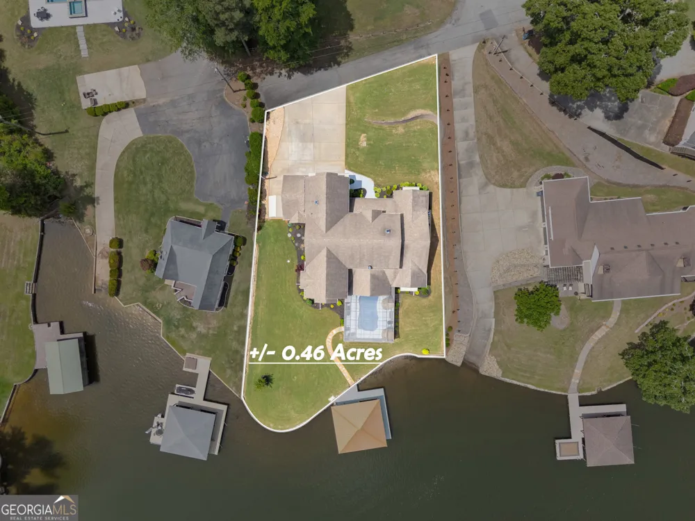 122 Bell RD Jackson, GA 30233