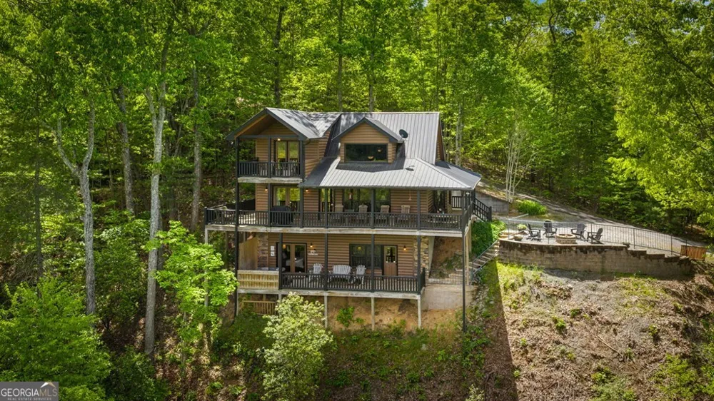 607 Rhonda LN Mineral Bluff, GA 30559