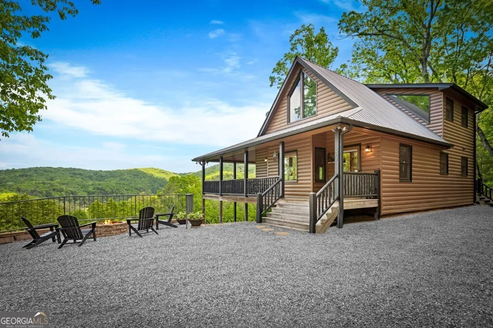 607 Rhonda LN Mineral Bluff, GA 30559