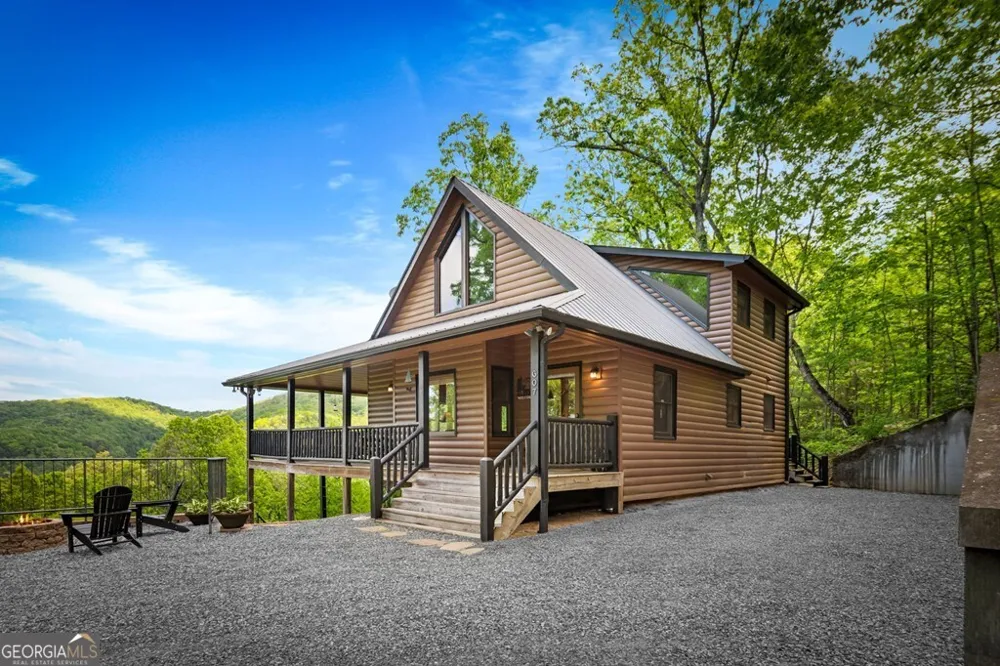 607 Rhonda LN Mineral Bluff, GA 30559