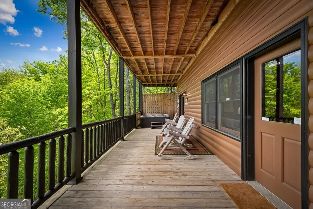 607 Rhonda LN Mineral Bluff, GA 30559