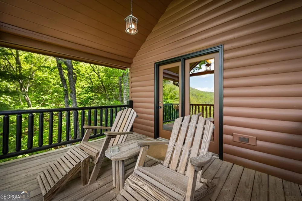 607 Rhonda LN Mineral Bluff, GA 30559