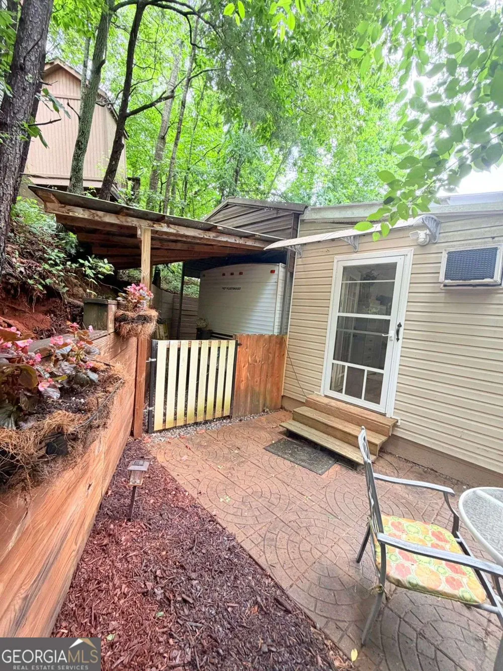227 Canyon PASS Cleveland, GA 30528