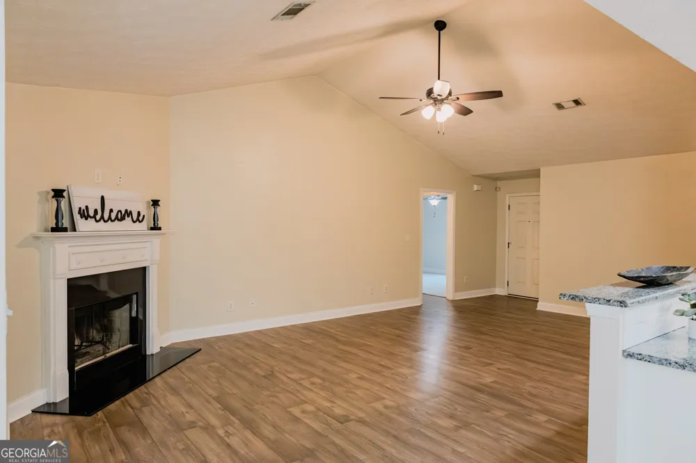 2814 Nancy DR Phenix City, AL 36870