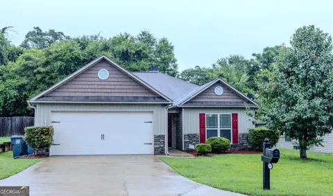 2814 Nancy DR