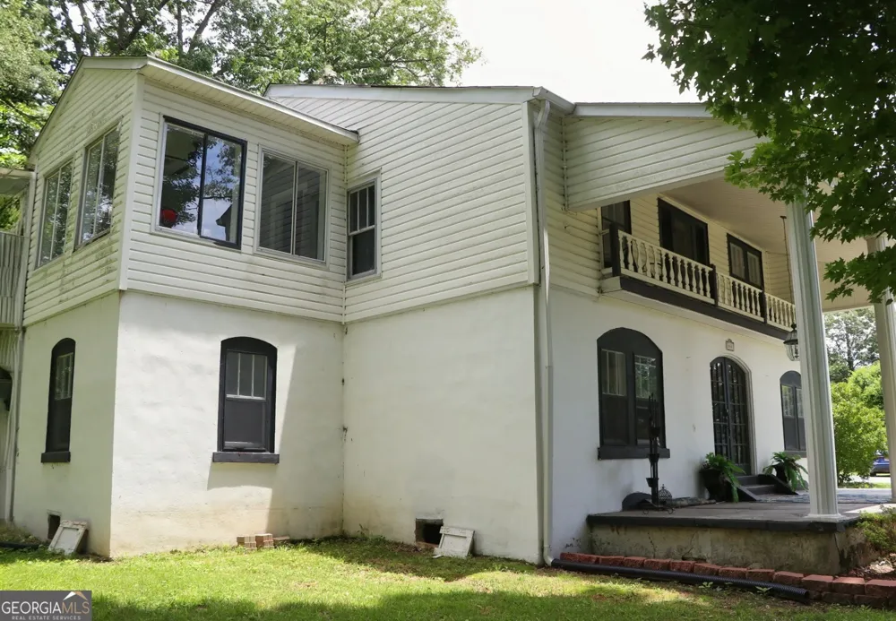 441 Lyerly Dam RD Lyerly, GA 30730
