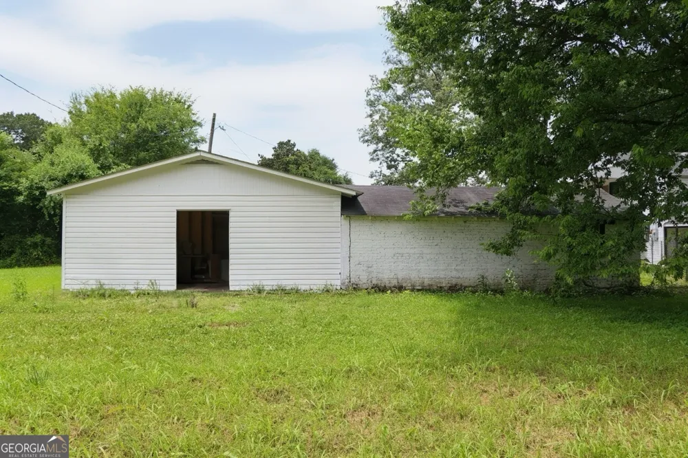 441 Lyerly Dam RD Lyerly, GA 30730