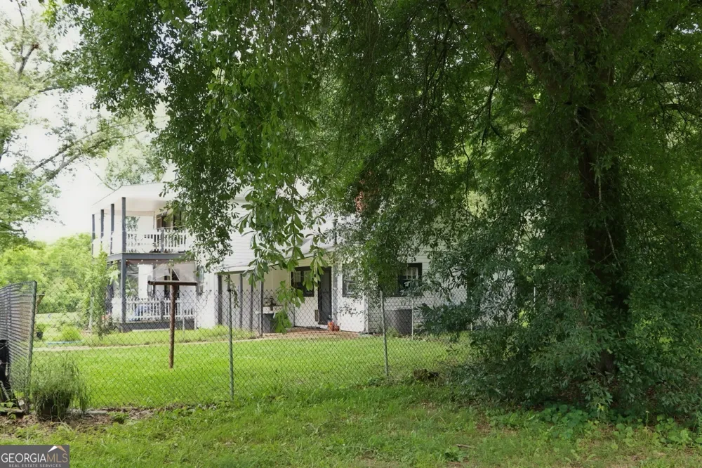 441 Lyerly Dam RD Lyerly, GA 30730