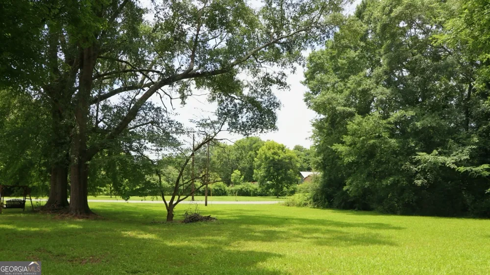 441 Lyerly Dam RD Lyerly, GA 30730