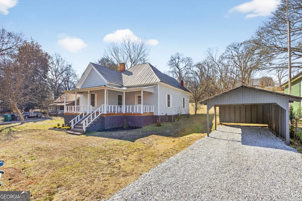 246 Spring ST Commerce, GA 30529
