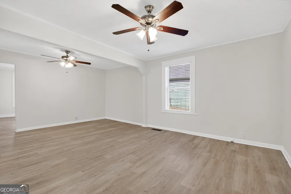 246 Spring ST Commerce, GA 30529