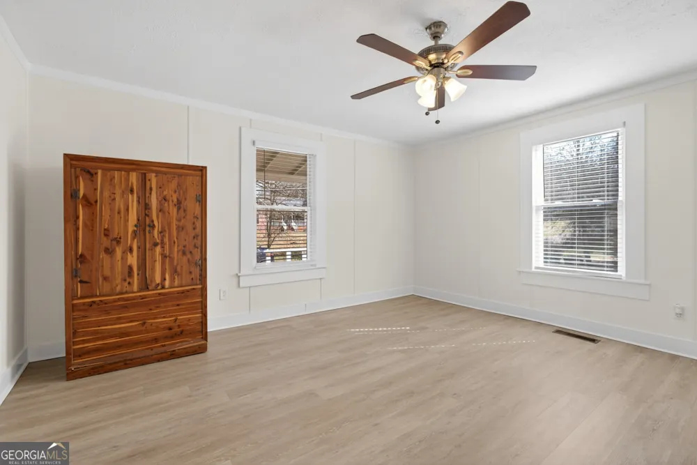 246 Spring ST Commerce, GA 30529