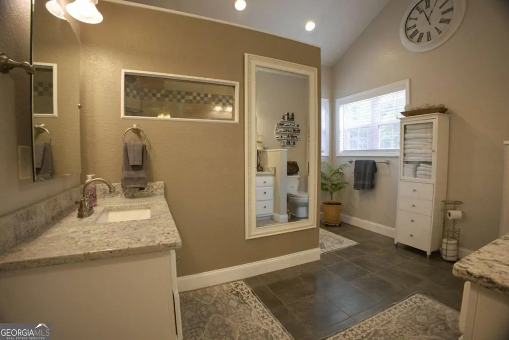 394 Crawford RD Blairsville, GA 30512