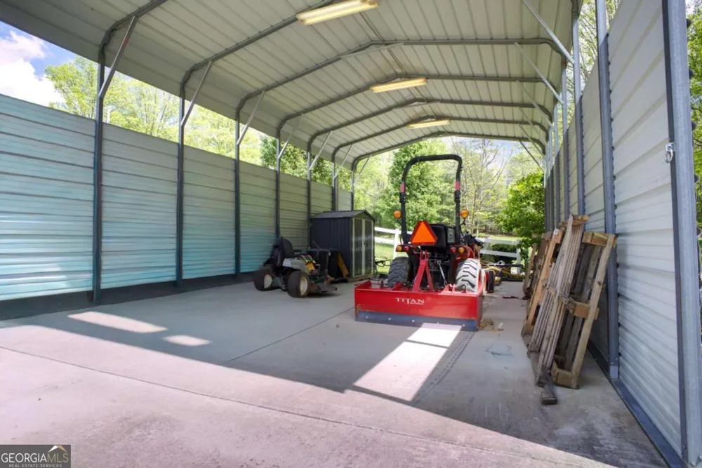 394 Crawford RD Blairsville, GA 30512