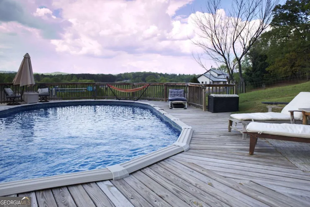 394 Crawford RD Blairsville, GA 30512