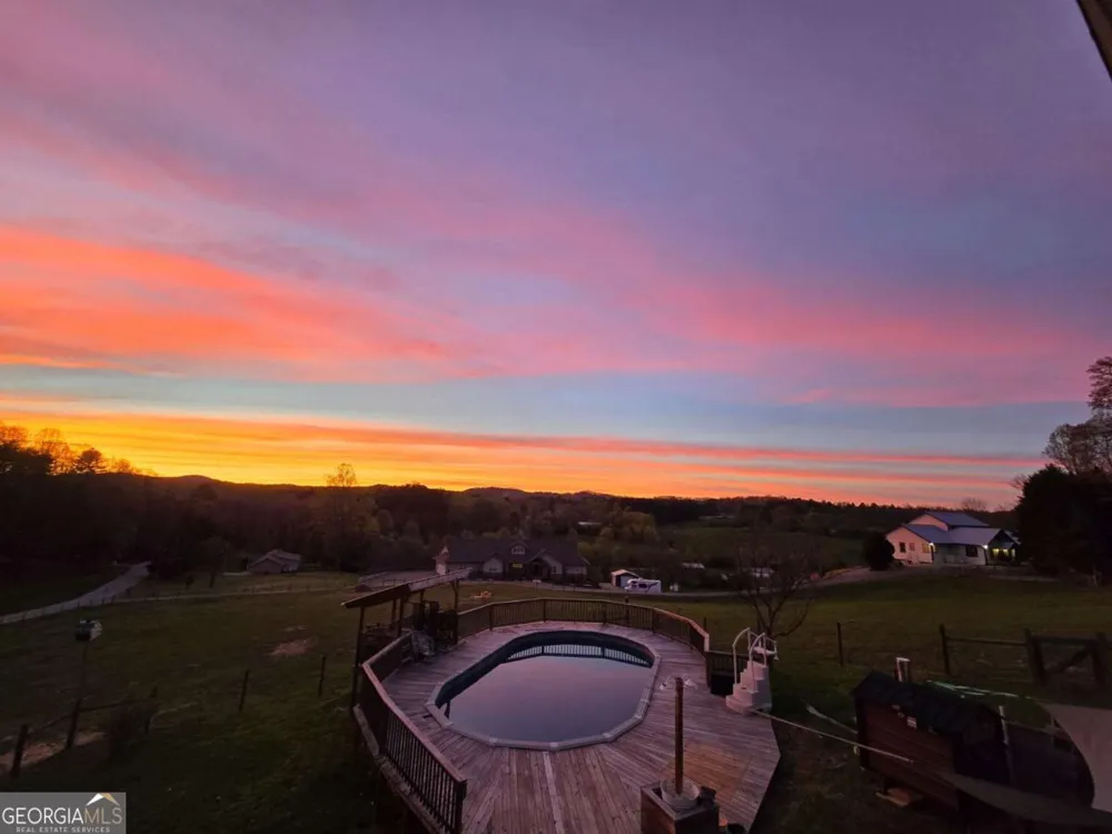 394 Crawford RD Blairsville, GA 30512