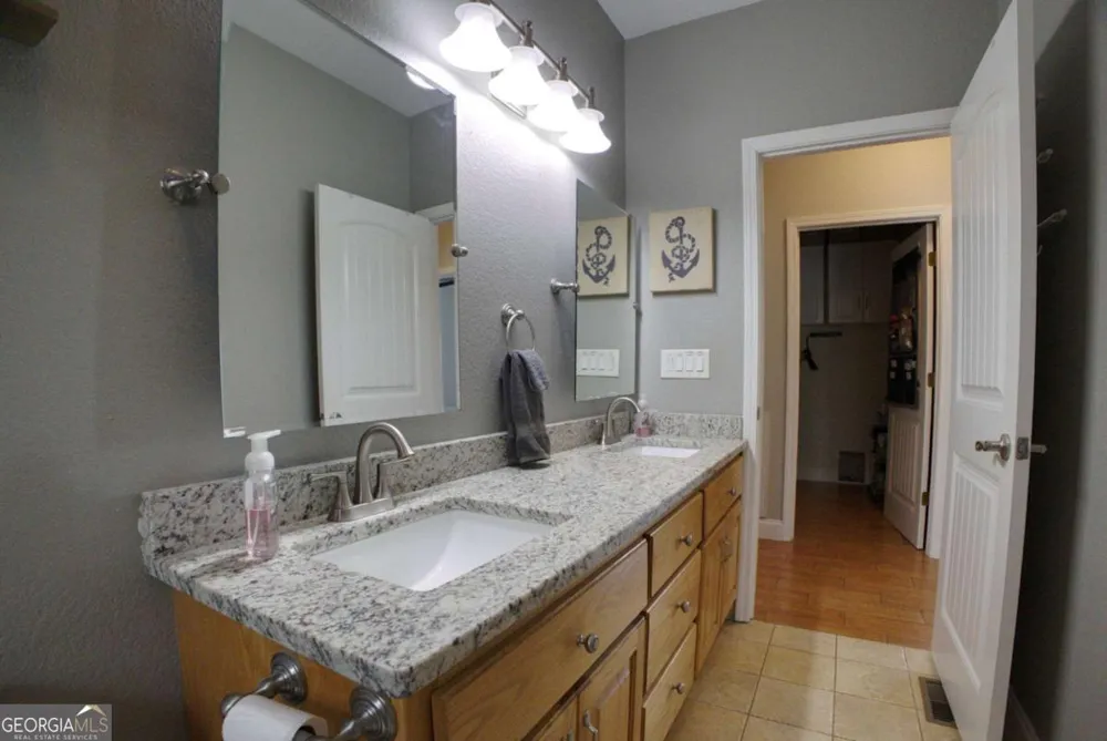394 Crawford RD Blairsville, GA 30512