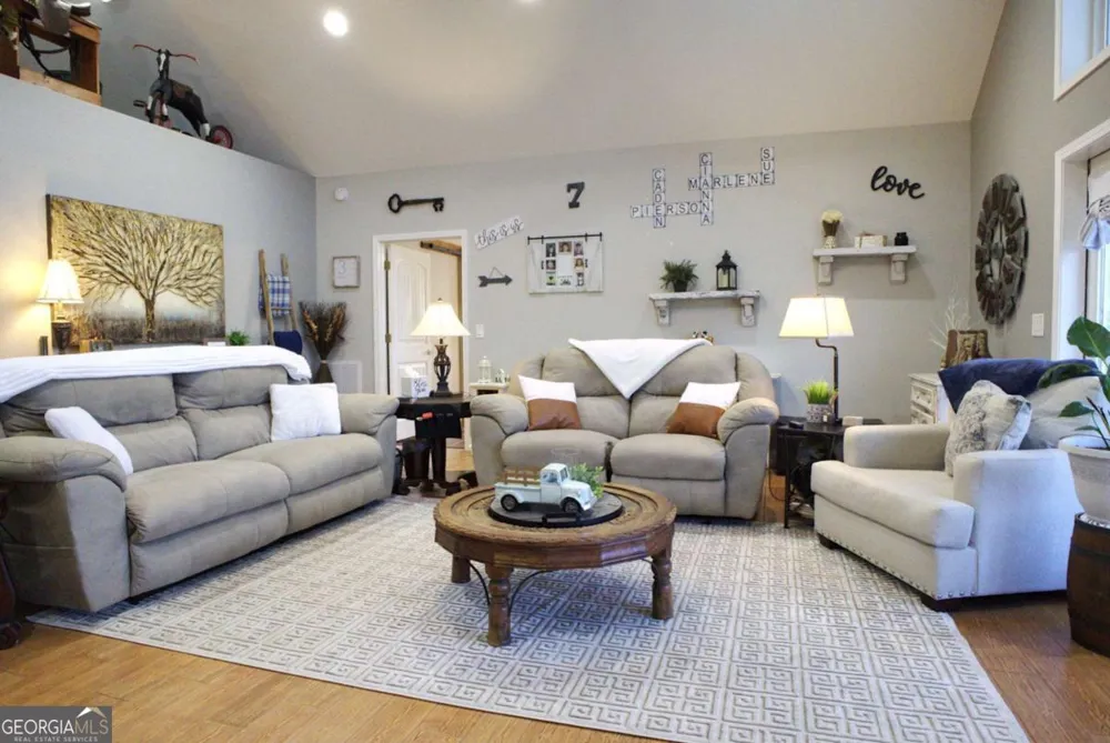 394 Crawford RD Blairsville, GA 30512