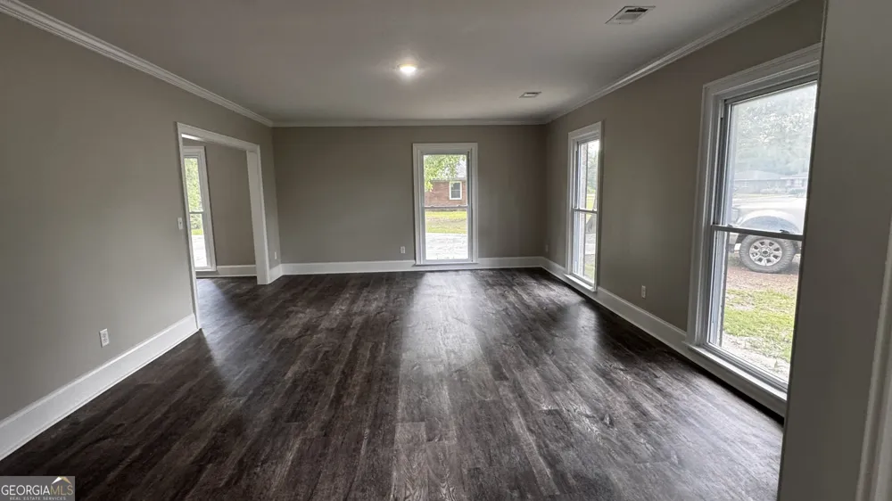 123 Kennedy ST Reidsville, GA 30453