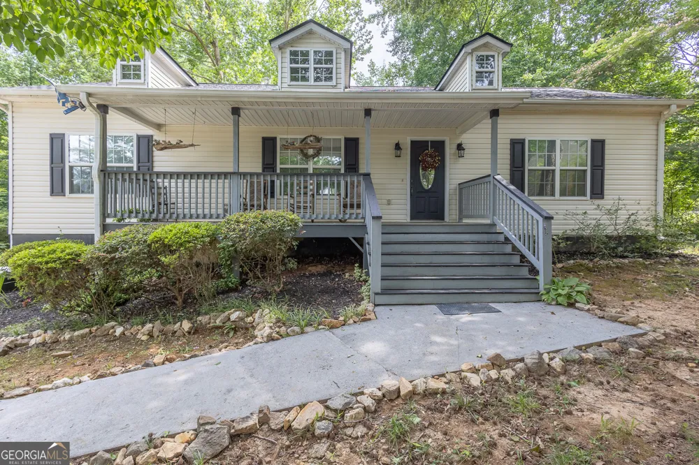 104 Streambank CT Temple, GA 30179