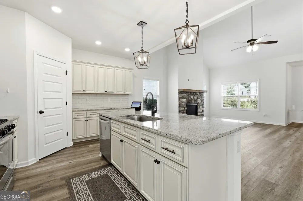 245 Southridge Senoia, GA 30276