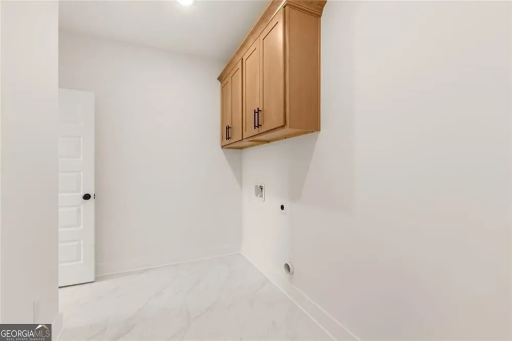 8350 Creekside Overlook DR Gainesville, GA 30506