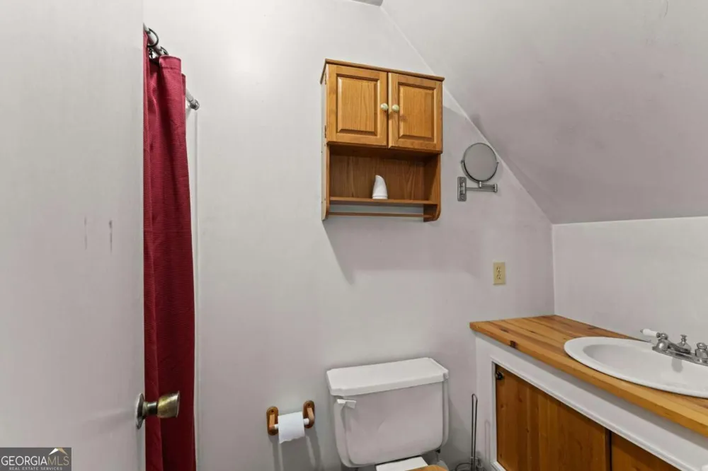 318 Horseshoe LN Dahlonega, GA 30533