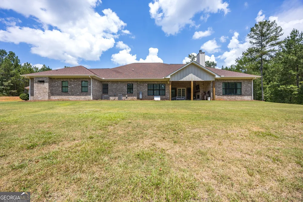 1187 Josey RD Forsyth, GA 31029