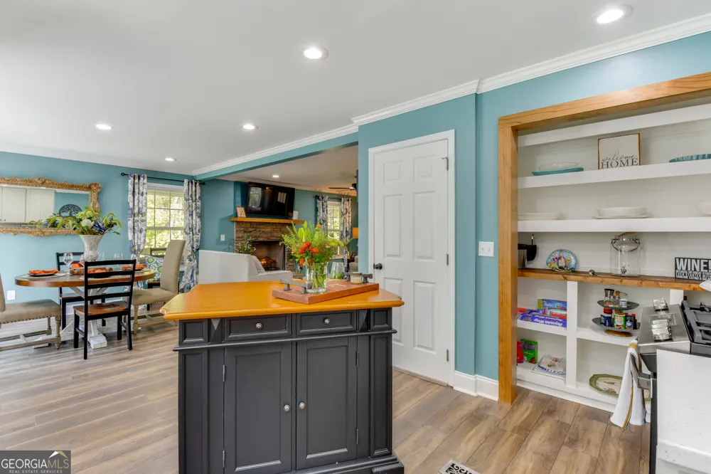 6035 Yellow Creek RD Murrayville, GA 30564