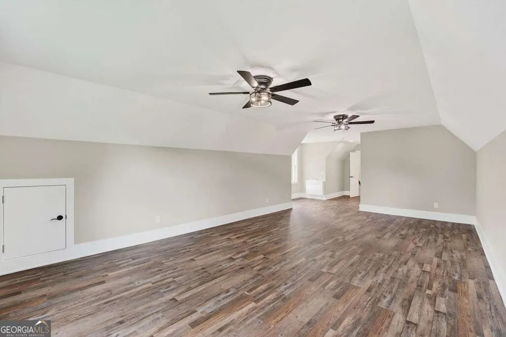 924 Browning RD Fairmount, GA 30139
