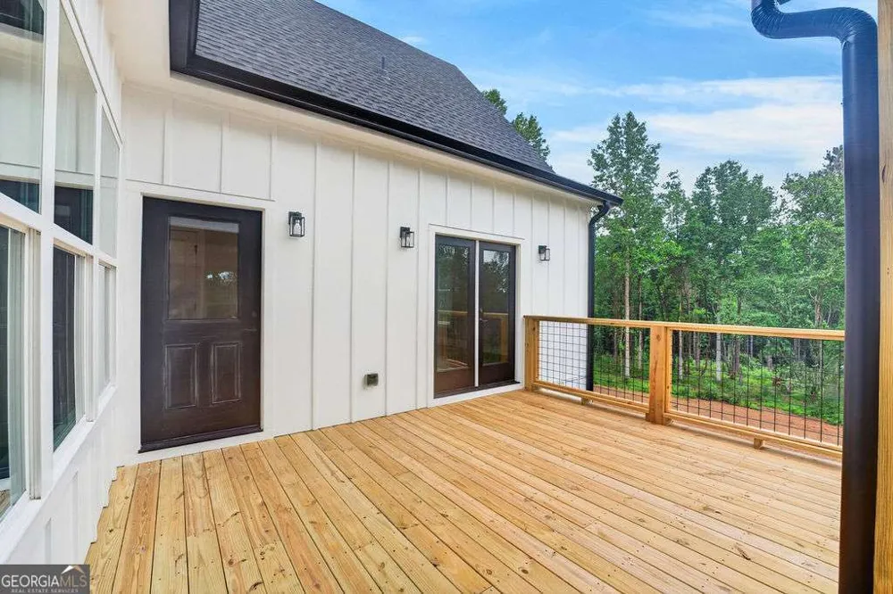 924 Browning RD Fairmount, GA 30139