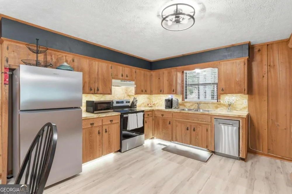 23 Briar Cove LN Morganton, GA 30560