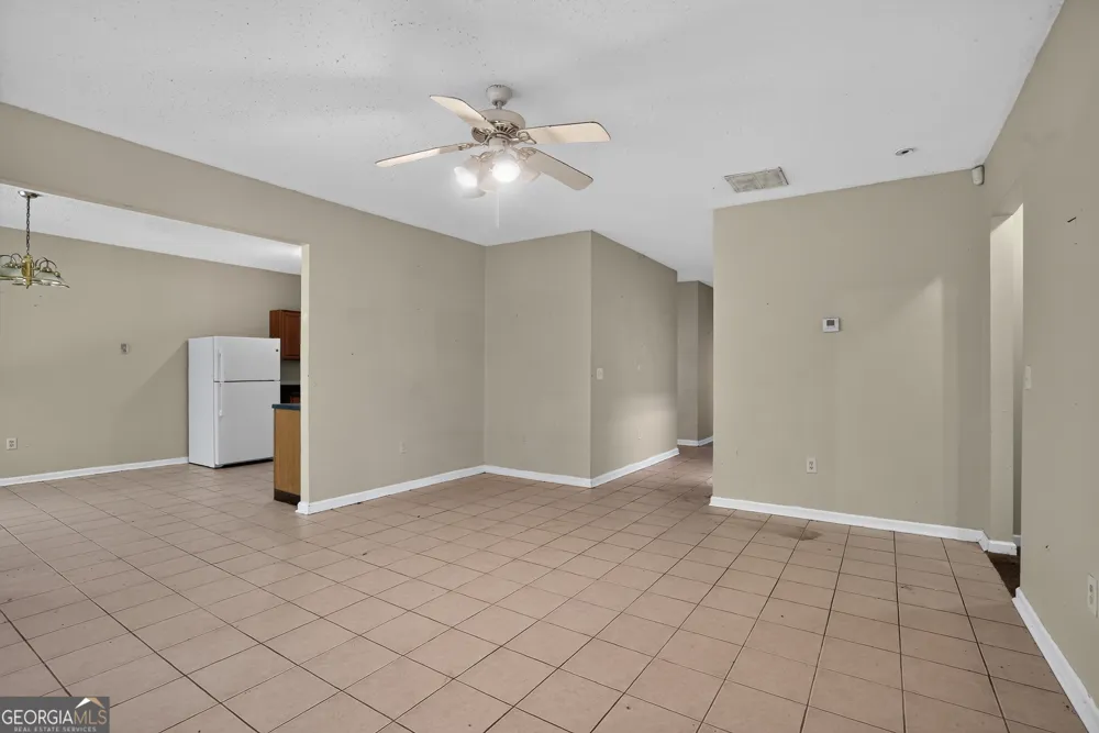 2757 Peggy Sue LN Morrow, GA 30260