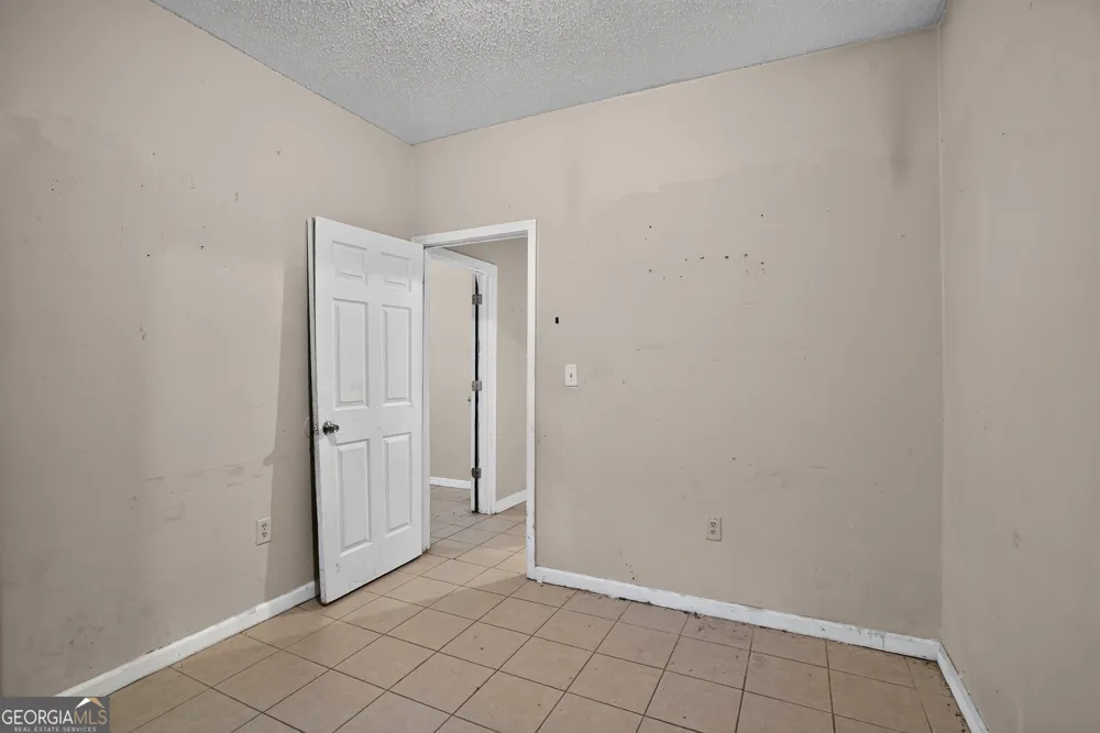 2757 Peggy Sue LN Morrow, GA 30260