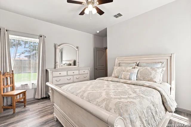 250 Englewood Dr San Antonio, TX 78213
