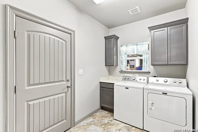 250 Englewood Dr San Antonio, TX 78213
