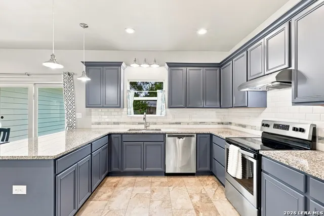 250 Englewood Dr San Antonio, TX 78213