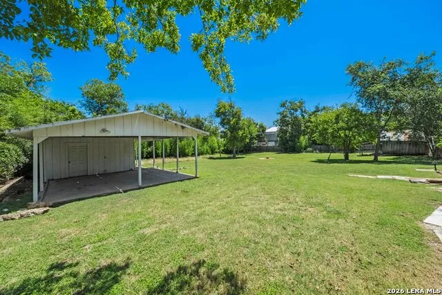 418 W Austin Fredericksburg, TX 78624