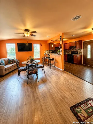 24217 S US Highway 281 San Antonio, TX 78264