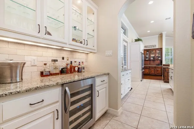 762 BUCKSKIN TRL Bandera, TX 78003