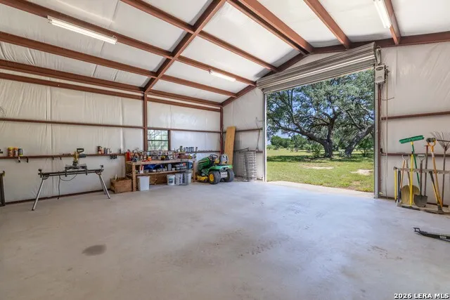 762 BUCKSKIN TRL Bandera, TX 78003