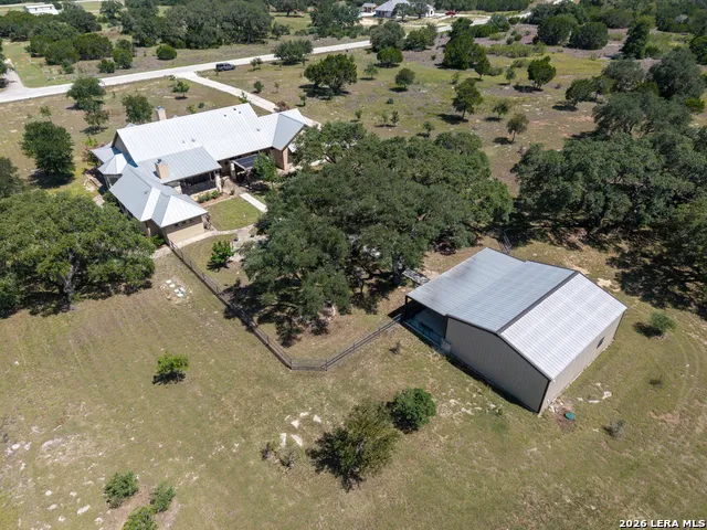 762 BUCKSKIN TRL Bandera, TX 78003